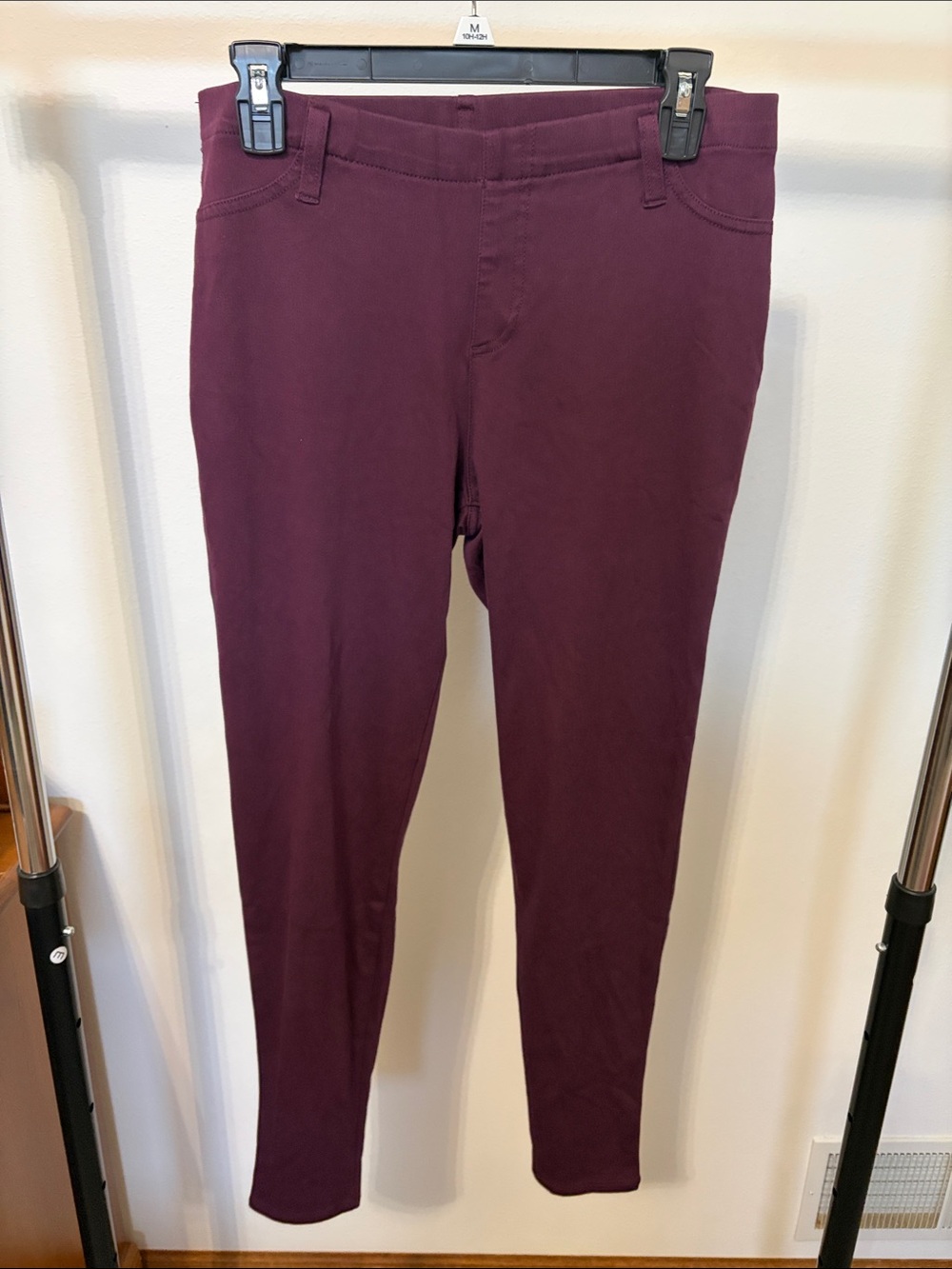 Faded Glory Jeggings
MORE COLORS LISTED
bundle for discounted offer 
L 12 - 14